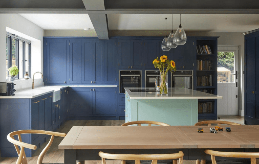 Discover the Beauty of Handmade Traditional Kitchens