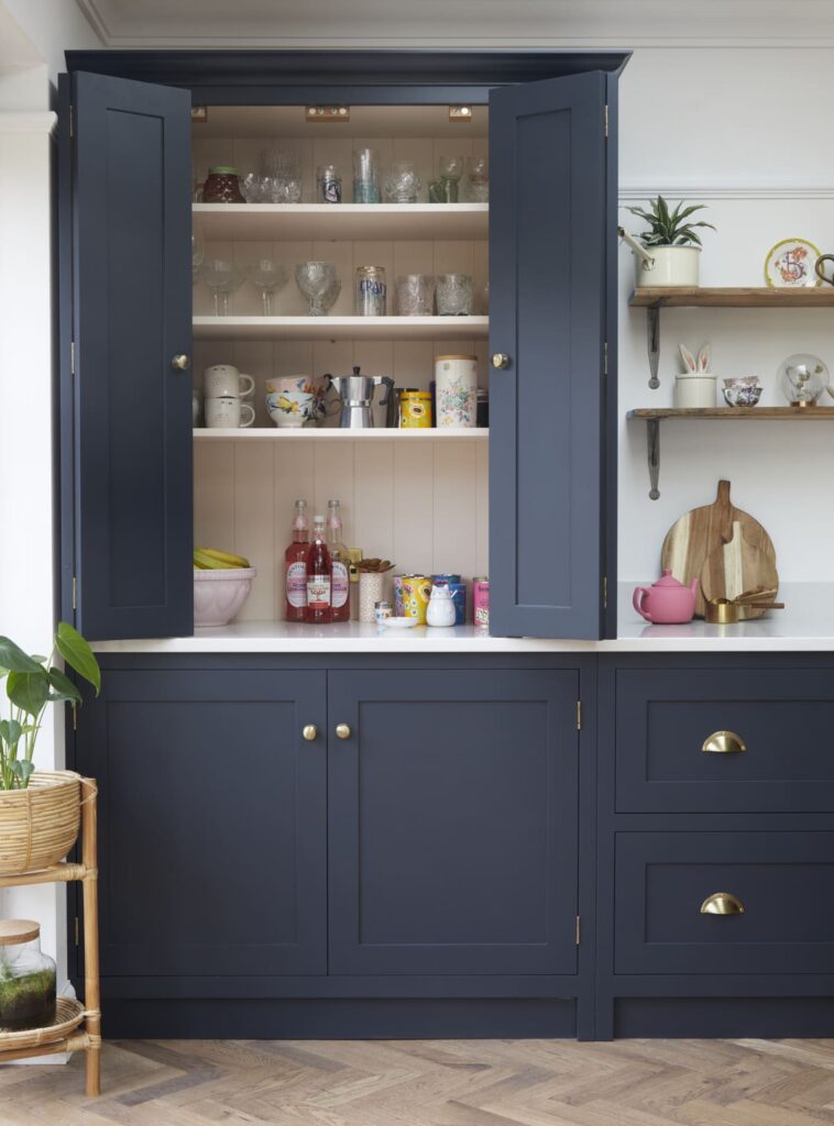 Customising Your Shaker Style Kitchen Cabinets